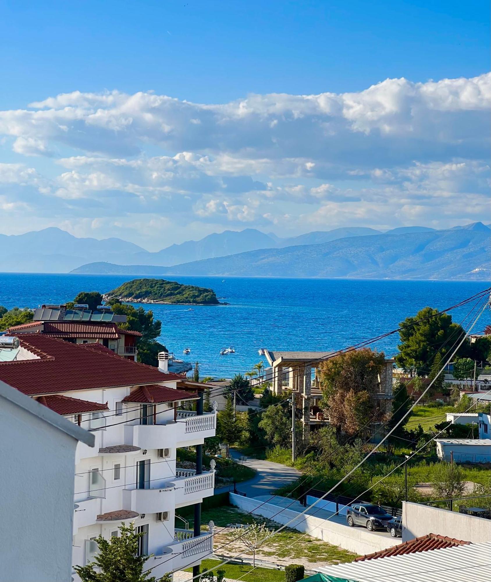 Two Mermaids Hotel 3*
