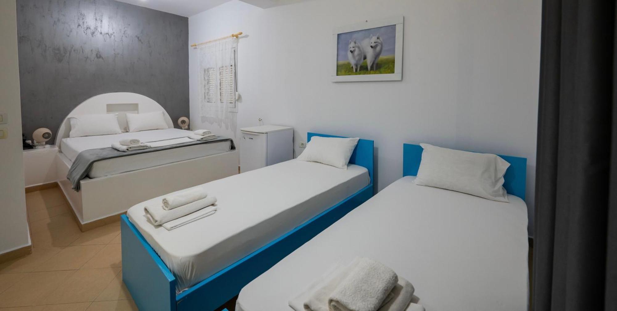 Two Mermaids 3* Ksamil