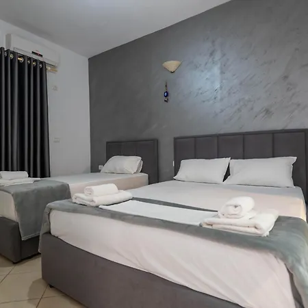Hotel Two Mermaids Ksamil Exterior photo