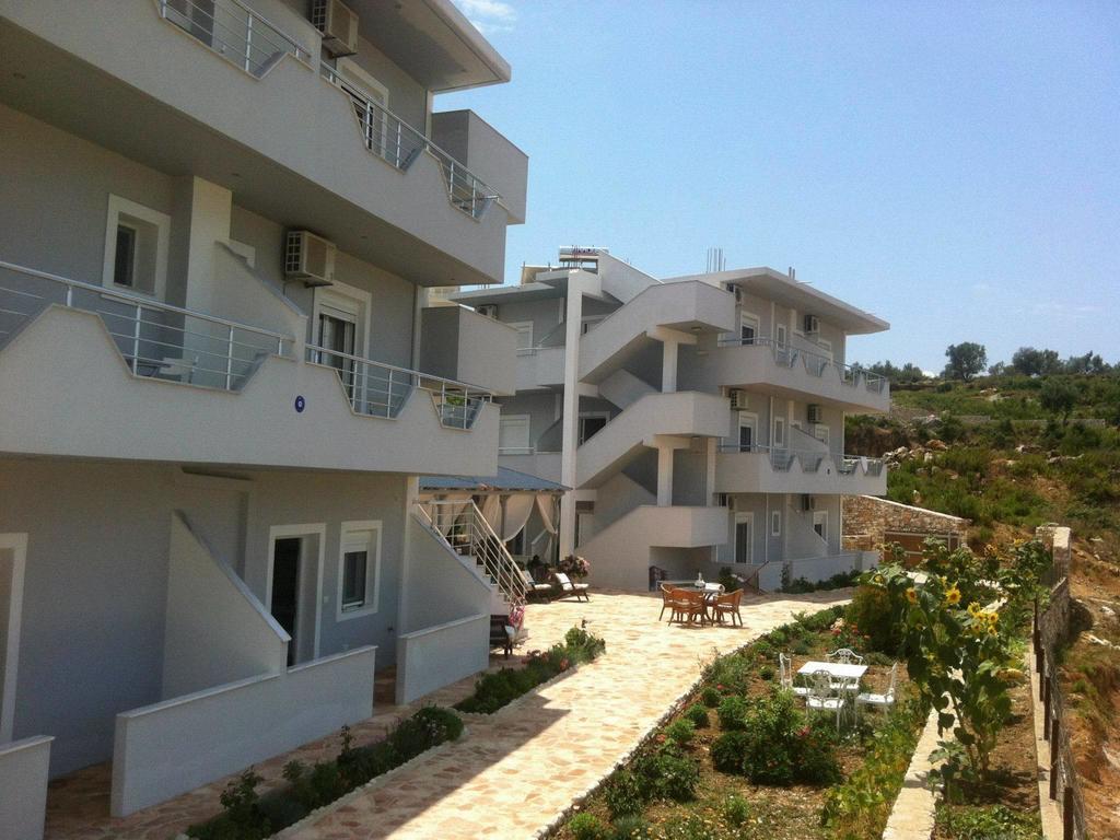 Two Mermaids Hotel Ksamil