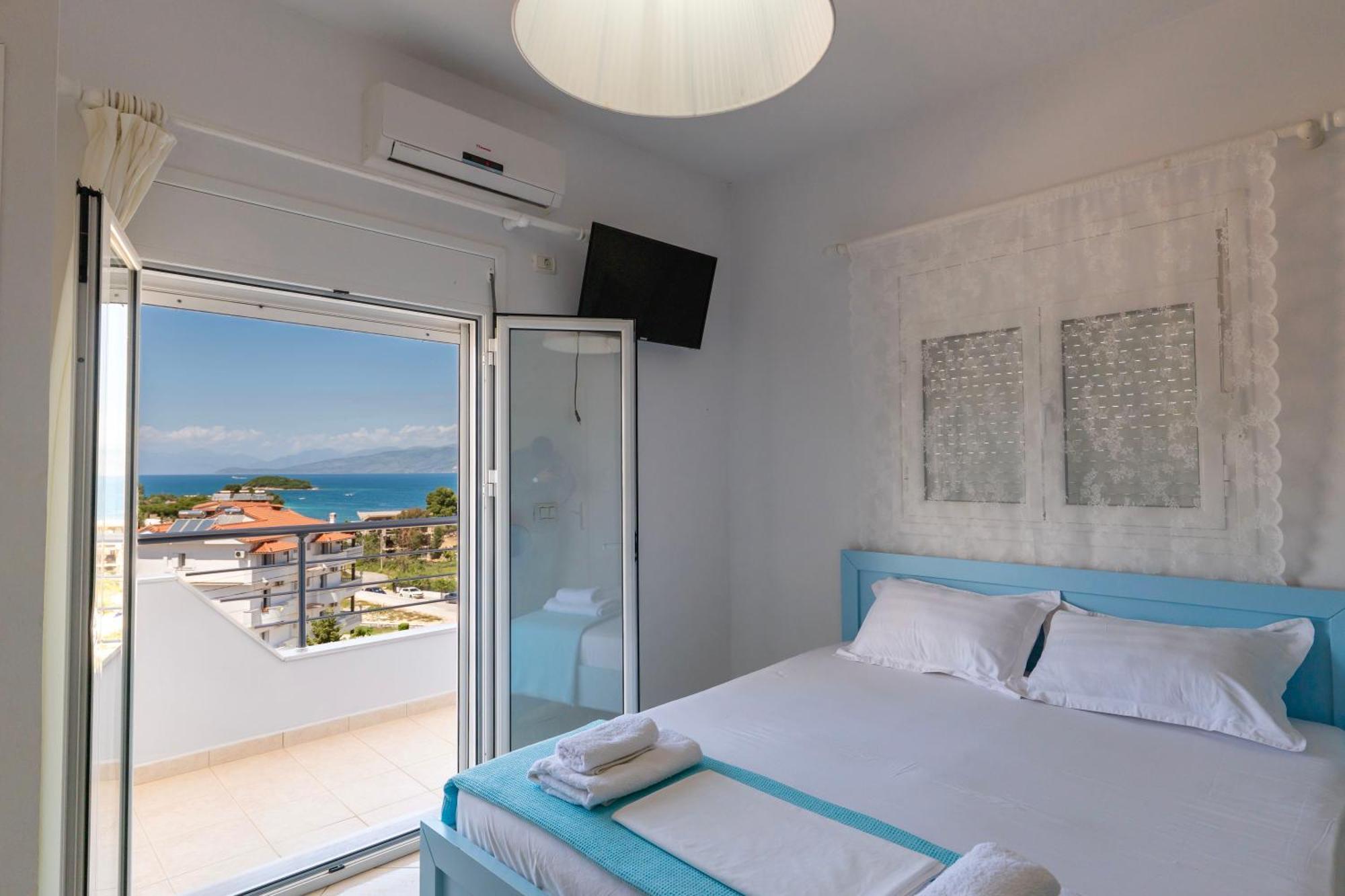 Two Mermaids Hotel 3*